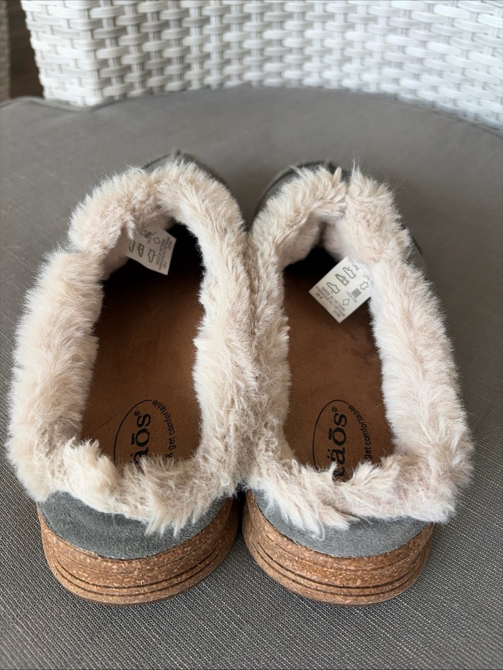 Taos Future Low Clog Slipper Suede FTR-14064 Women Size 8 - Picture 2 of 7